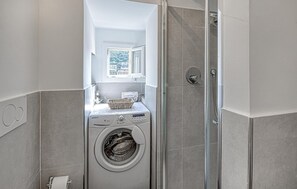 Een douche, een haardroger