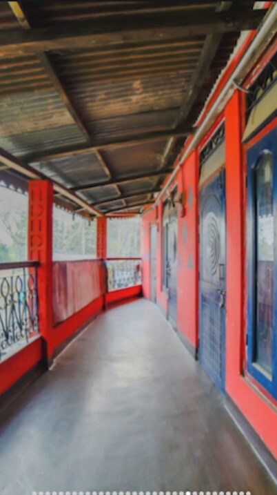 Goroomgo Nirmal Guest House Guwahati