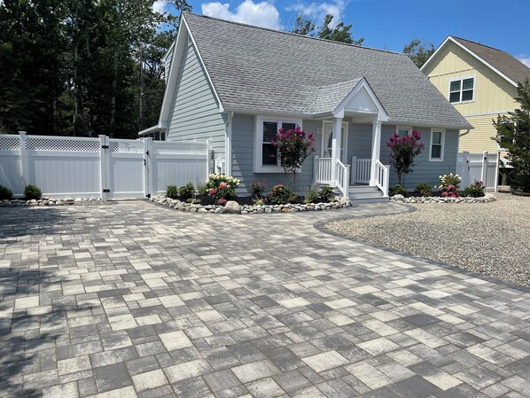 Exterior - The Perfect Shore House in Beach Haven West, Pool, Spa, Firepit, 5 Mins To LBI (Stafford Township)