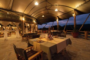 Restaurant - MARA MAISHA CAMP (Maasai Mara)