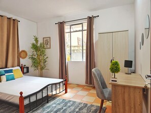 3 bedrooms, iron/ironing board, WiFi, bed sheets - 3 Bedroom appartment 1 min walk from Bruno Cheong Hospital & flacq centre (Central Flacq)