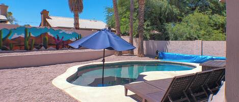 Kolam renang outdoor