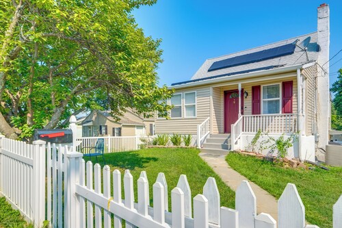 Rockville Home w/ Spacious Yard: 17 Mi to DC!