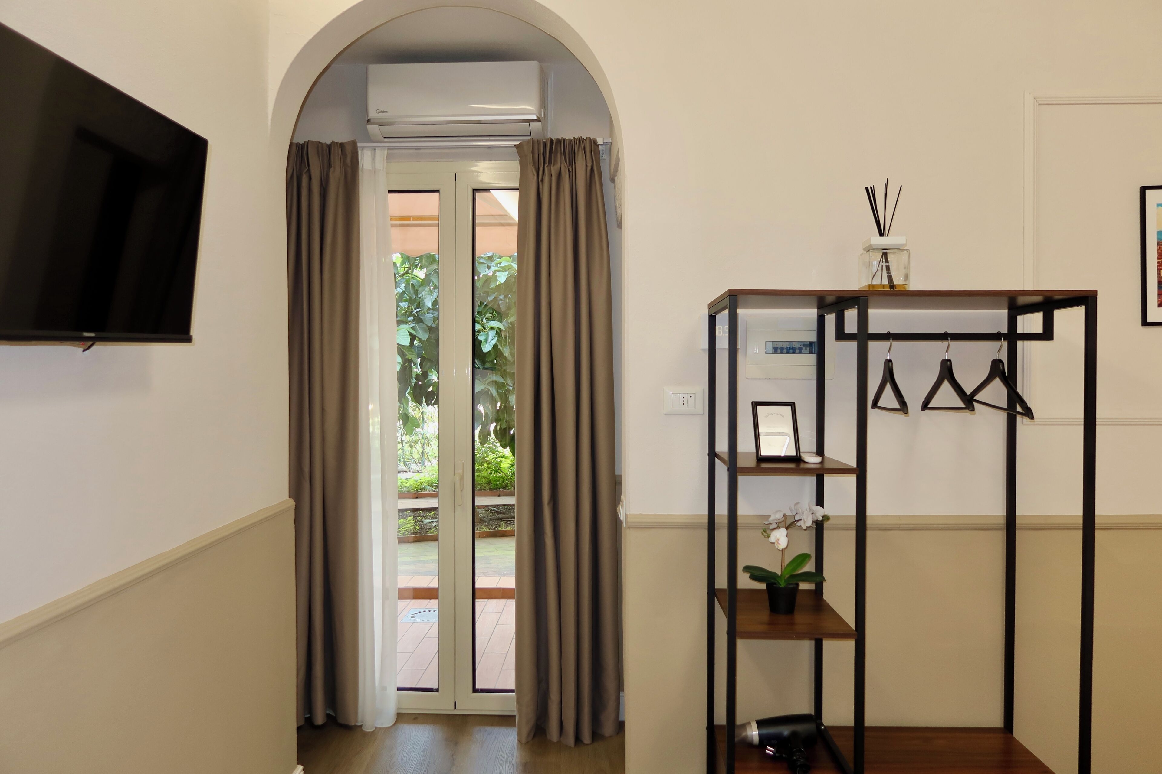 Monolocale Standard | Biancheria da letto ipoallergenica, copriletto in piuma