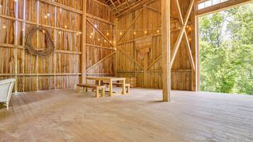 Cottage (4 Bedrooms) | Interior