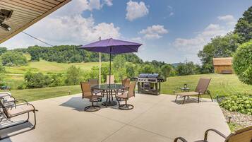 House (4 Bedrooms) | Outdoor dining