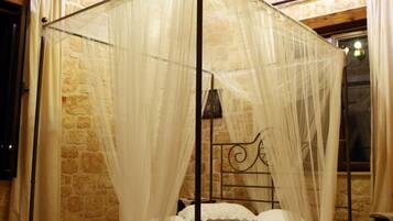 Villa, Smoking | 3 bedrooms, desk