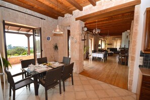 Vil·la, fumadors | 3 dormitoris i escriptori 