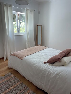 4 Schlafzimmer, Bügeleisen/Bügelbrett, WLAN, Bettwäsche