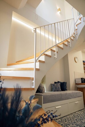 Interior - Sapphire Gem House with Private Jacuzzi (Anopoli)