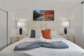 Villa, varias habitaciones | 7 habitaciones, tabla de planchar con plancha, cunas y wifi gratis 