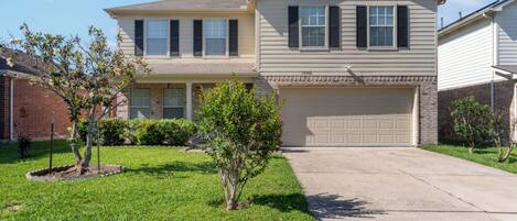 House, 4 Bedrooms | Exterior