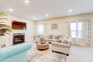 House, 3 Bedrooms | Living area