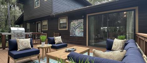 House, 3 Bedrooms | Property grounds