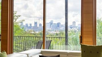House, 4 Bedrooms | Interior