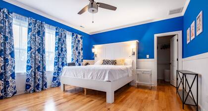 Spacious Home In Five Points Close To Downtown 5 Bedroom Home by RedAwning