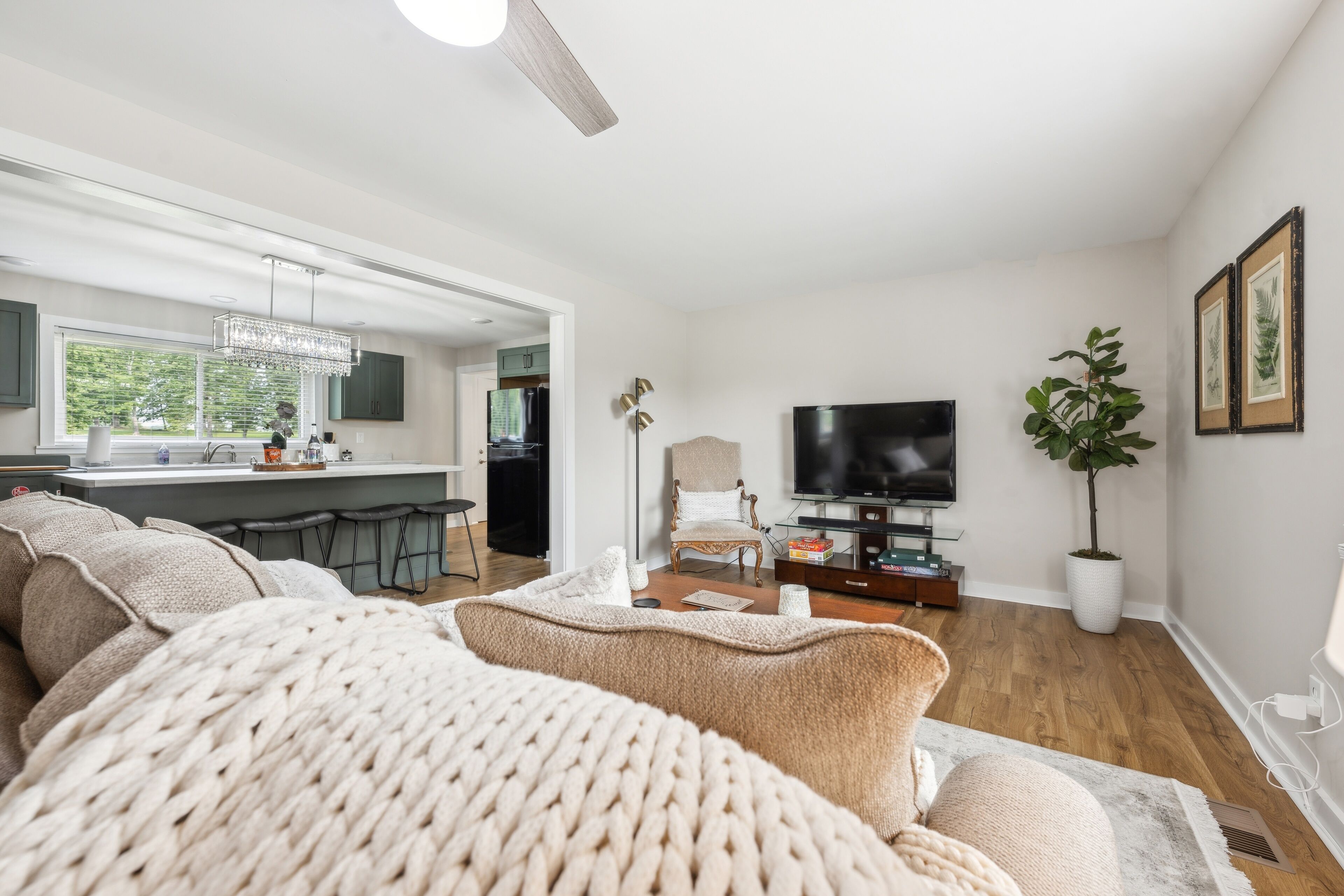 House, 3 Bedrooms | Living area