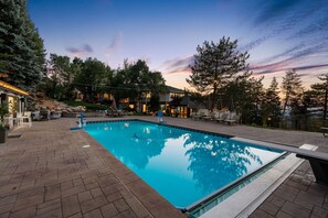 Villa - 5 sovrum | Pool | Utomhuspool och uppvärmd pool