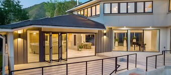 Exclusive Resort Escape: Heated Pool, Spa & Pickleball by RedAwning