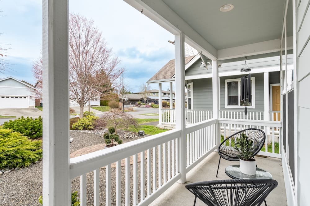 FIFA 2026 3BR + Daybed Midway Near Seattle & Vancouver