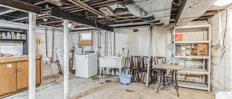 Maison, 3 chambres | Restauration