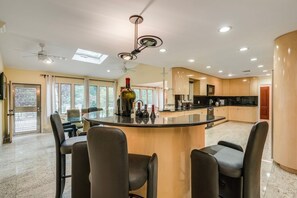 House, 4 Bedrooms | Private kitchen | Fridge, oven, coffee/tea maker, toaster - Serene Haven: Stunning Yard, Pool, And Views 4 Bedroom Home by RedAwning (Old Westbury)