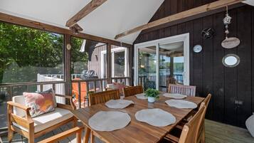 House, 4 Bedrooms | Outdoor dining