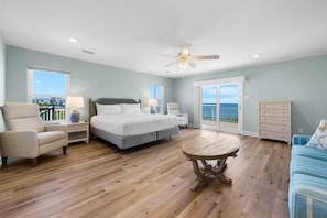 3 chambres, fer et planche à repasser, Wi-Fi gratuit, draps fournis