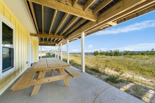 Point House II - The Savings Start Here! Book Your Getaway Today