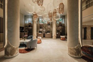 Lobby lounge - Courtyard by Marriott Sliema (Sliema)