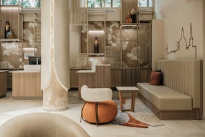 Lobby - Courtyard by Marriott Sliema (Sliema)