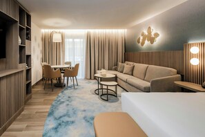 Junior Suite, 1 King Bed with Sofa bed, Balcony | 1 bedroom, hypo-allergenic bedding, minibar, in-room safe