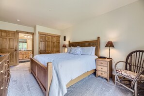 Condo, 3 quartos | 3 quartos, espaço de trabalho para notebook, Wi-Fi de cortesia