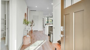 House, 4 Bedrooms | 4 bedrooms, laptop workspace, free WiFi - Elegant, Spacious Retreat Perfect For Families 4 Bedroom Home by RedAwning (Austin)