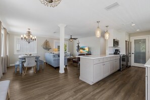 ハウス 3 ベッドルーム | レストラン