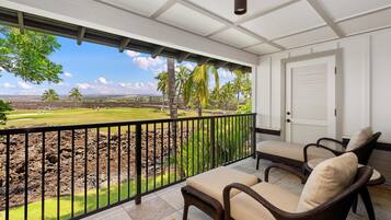 Condo, 3 Bedrooms | Property grounds