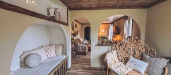 The 1888 House-Beach Town Luxury