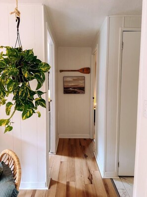 Interior - Cozy Quiet at Mill Pond Cottage (Dowagiac)