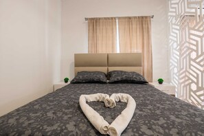 1 bedroom, WiFi, bed sheets