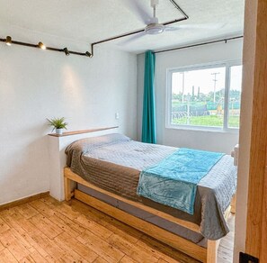 5 bedrooms, blackout curtains, free WiFi - New Comfortable Retreat. Pool & BBQ (Yautepec)