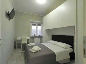 1 chambre, bureau, Wi-Fi gratuit, draps fournis