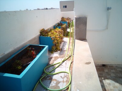 Studio with double terrace 70m2 sea view 100m from the beach very pleasant 