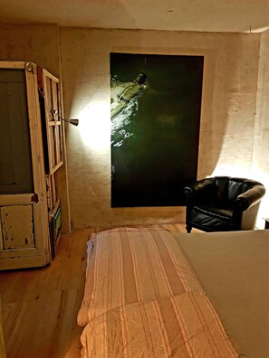 1 Schlafzimmer, Bügeleisen/Bügelbrett, Bettwäsche