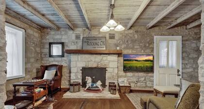 Historic & Remodeled Sunday Haus-5 Mins to Dtown!