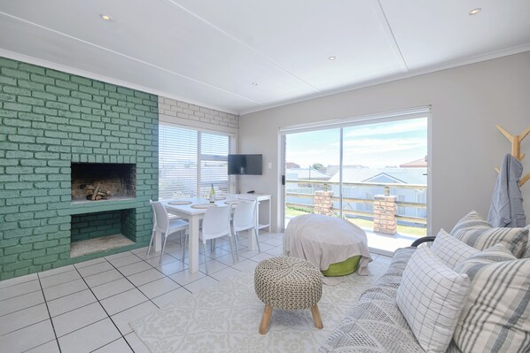 Lägenhet Design - 2 sovrum | Vardagsrum | Eldstad