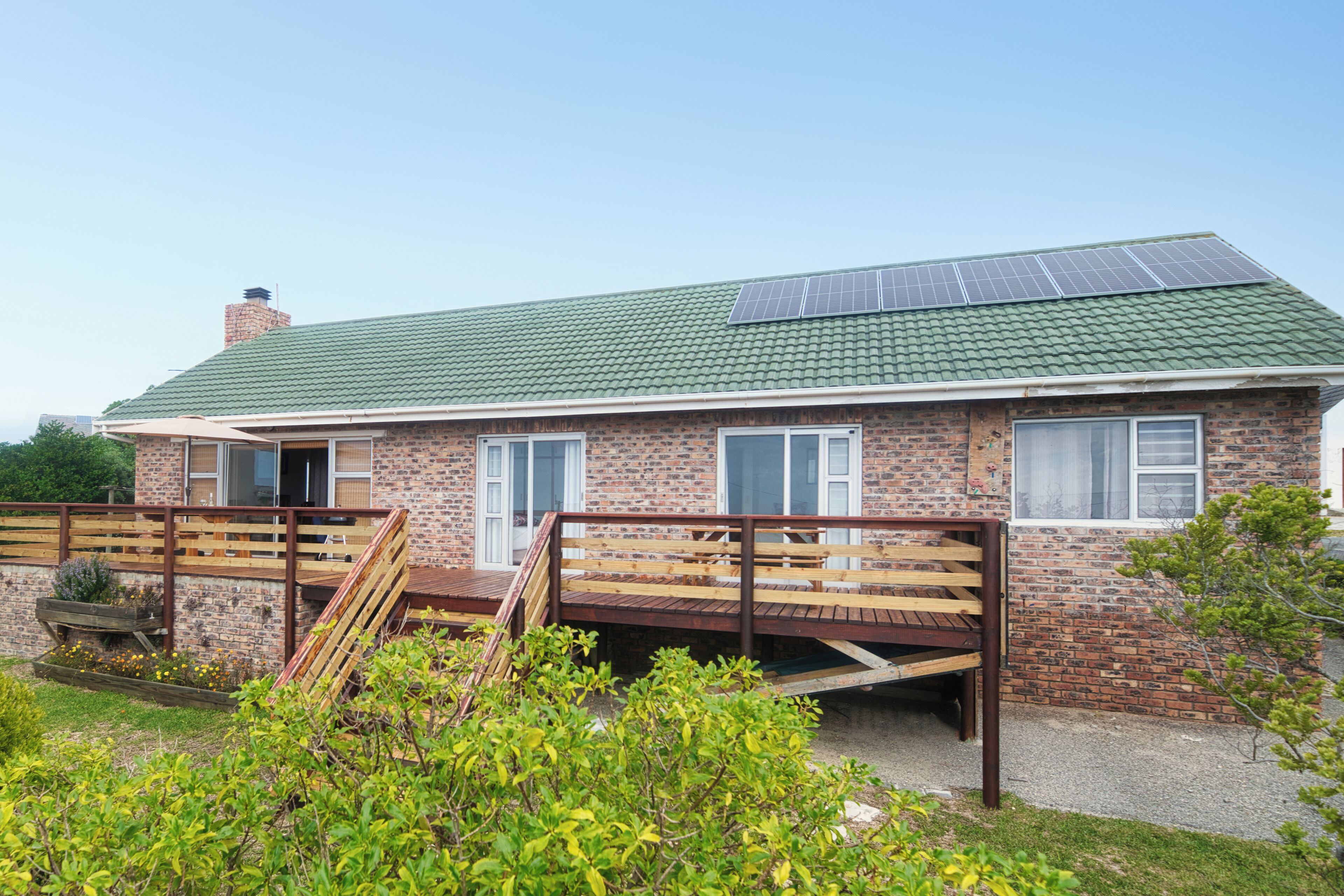 Comfort House, 3 Bedrooms, Garden View | Terrace/patio