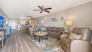 TV, table tennis - Amazing Gulf Views 2 Bed 2 Bath at Siesta Key Beach Steps to Beach (Siesta Key)