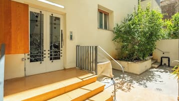 Lối vào nơi lưu trú