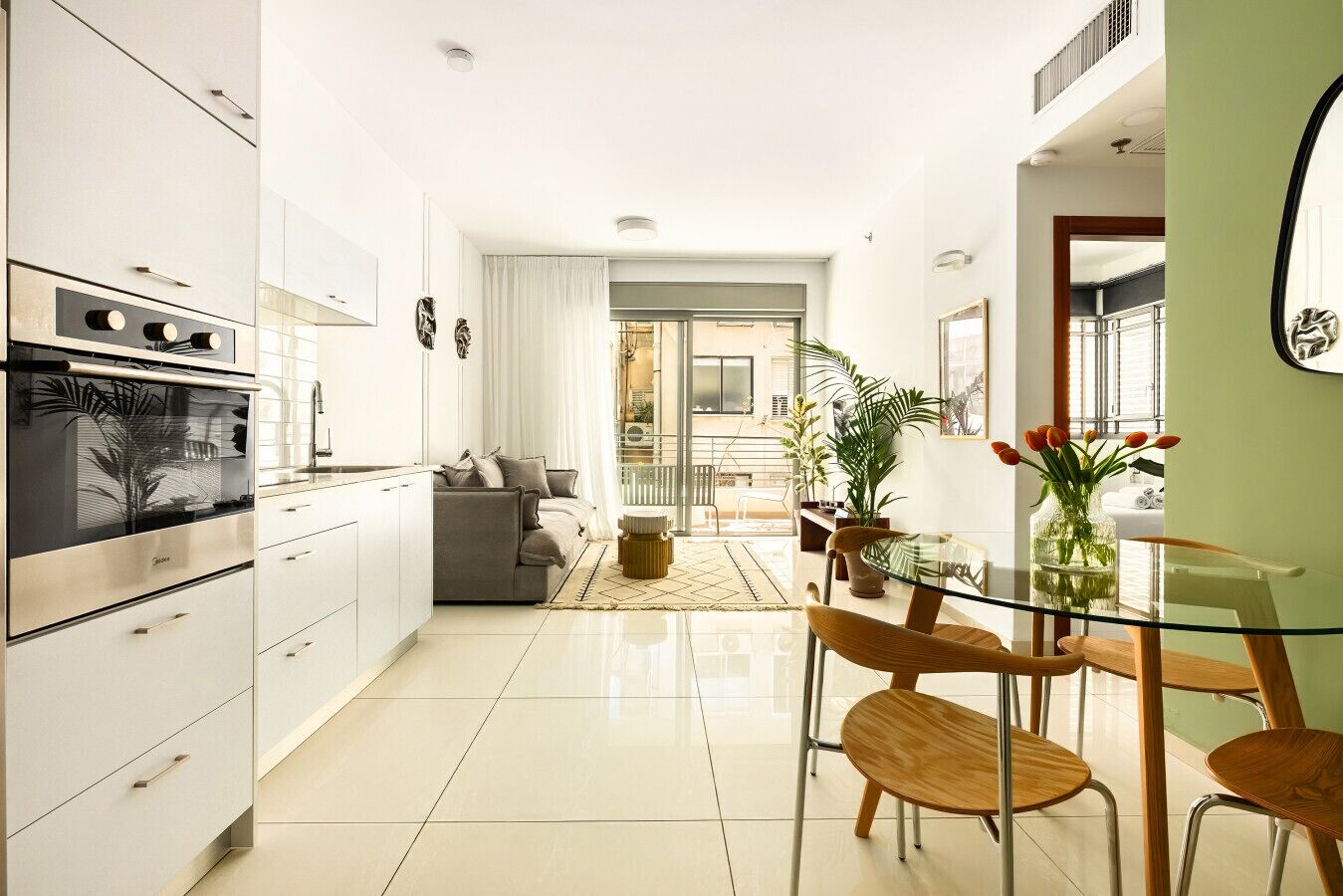 House, Balcony, Garden View | Bahagian dalam