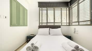 Nhà, ban công, quang cảnh vườn | 2 phòng ngủ, bàn ủi/dụng cụ ủi quần áo